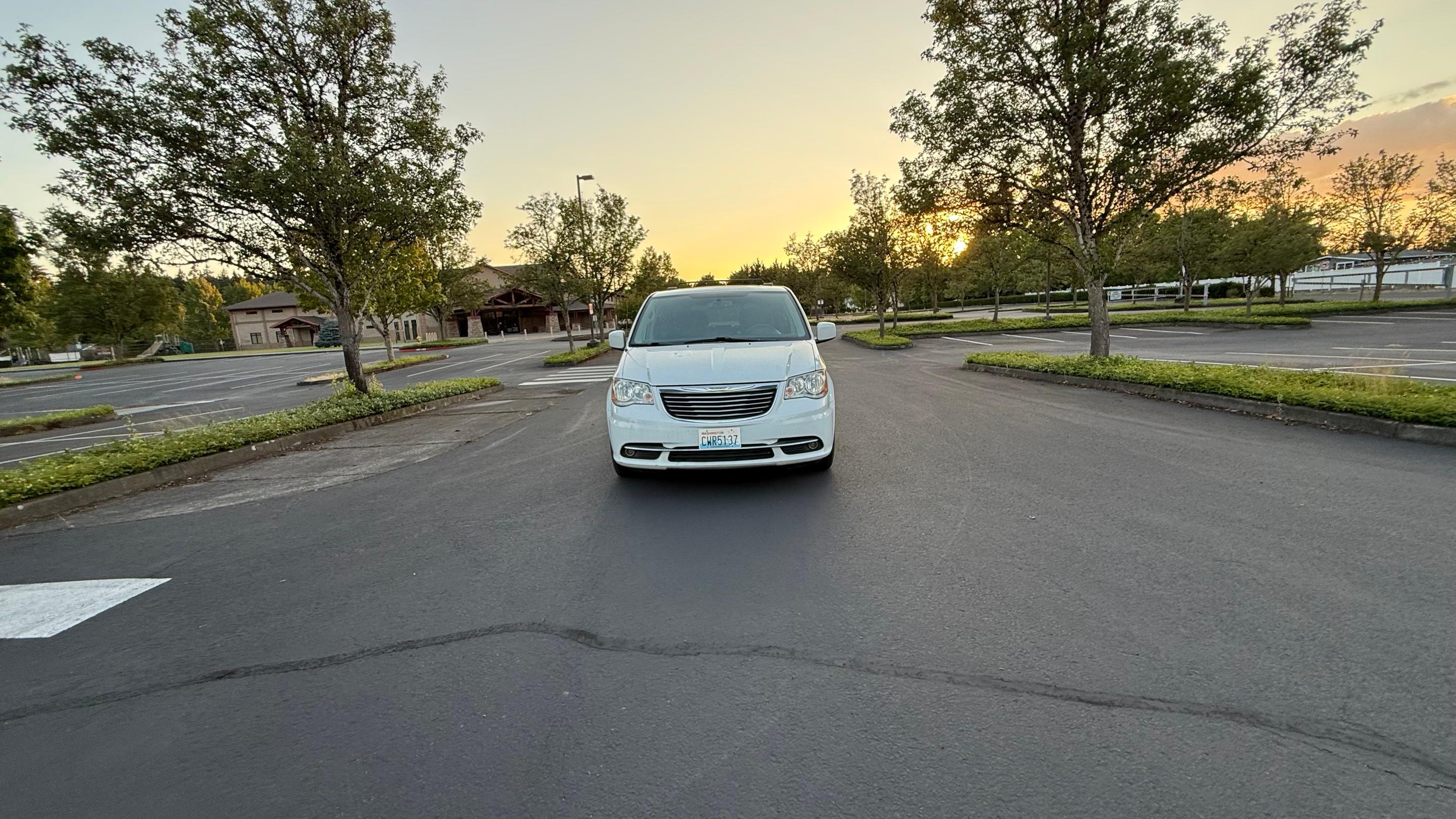 Chrysler Town & Country 2016 in Vancouver, WA