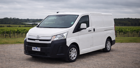 Toyota HIACE 2022