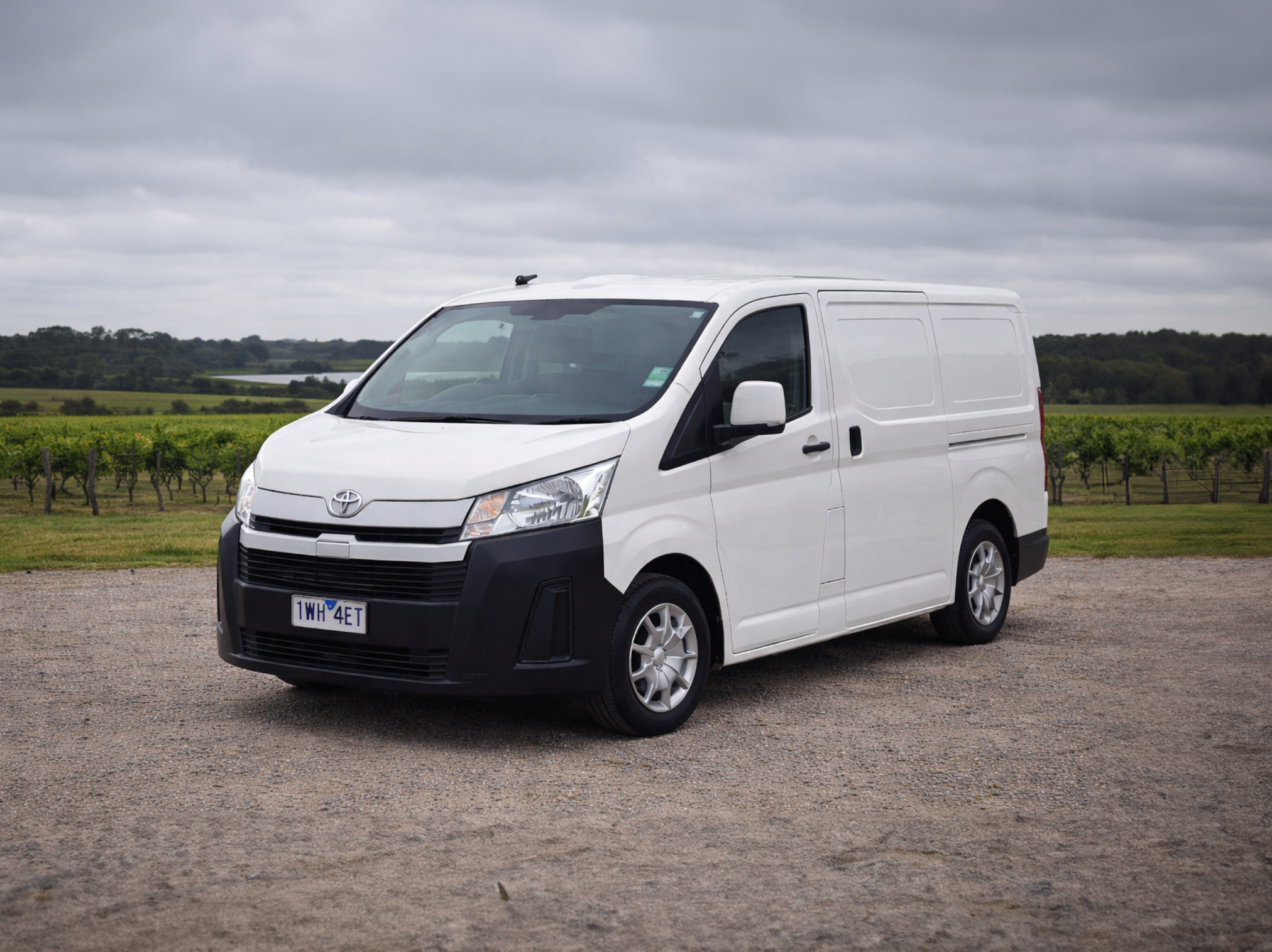Toyota HIACE 2022 in 