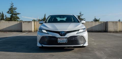 Toyota Camry Hybrid 2020