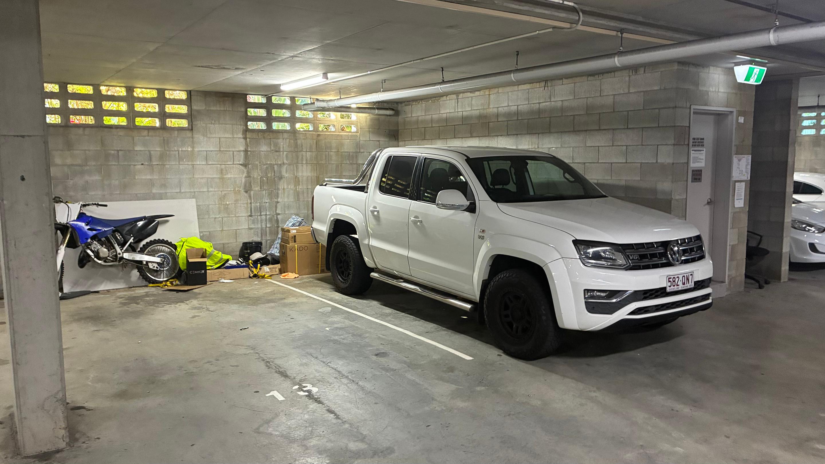 Volkswagen AMAROK 2019 in Biggera Waters