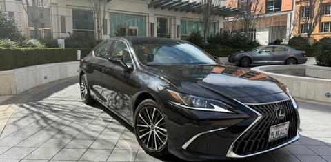 Lexus ES 2024