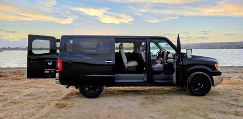 Nissan NV 2016