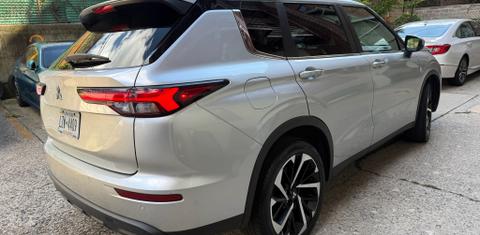 Mitsubishi Outlander 2022
