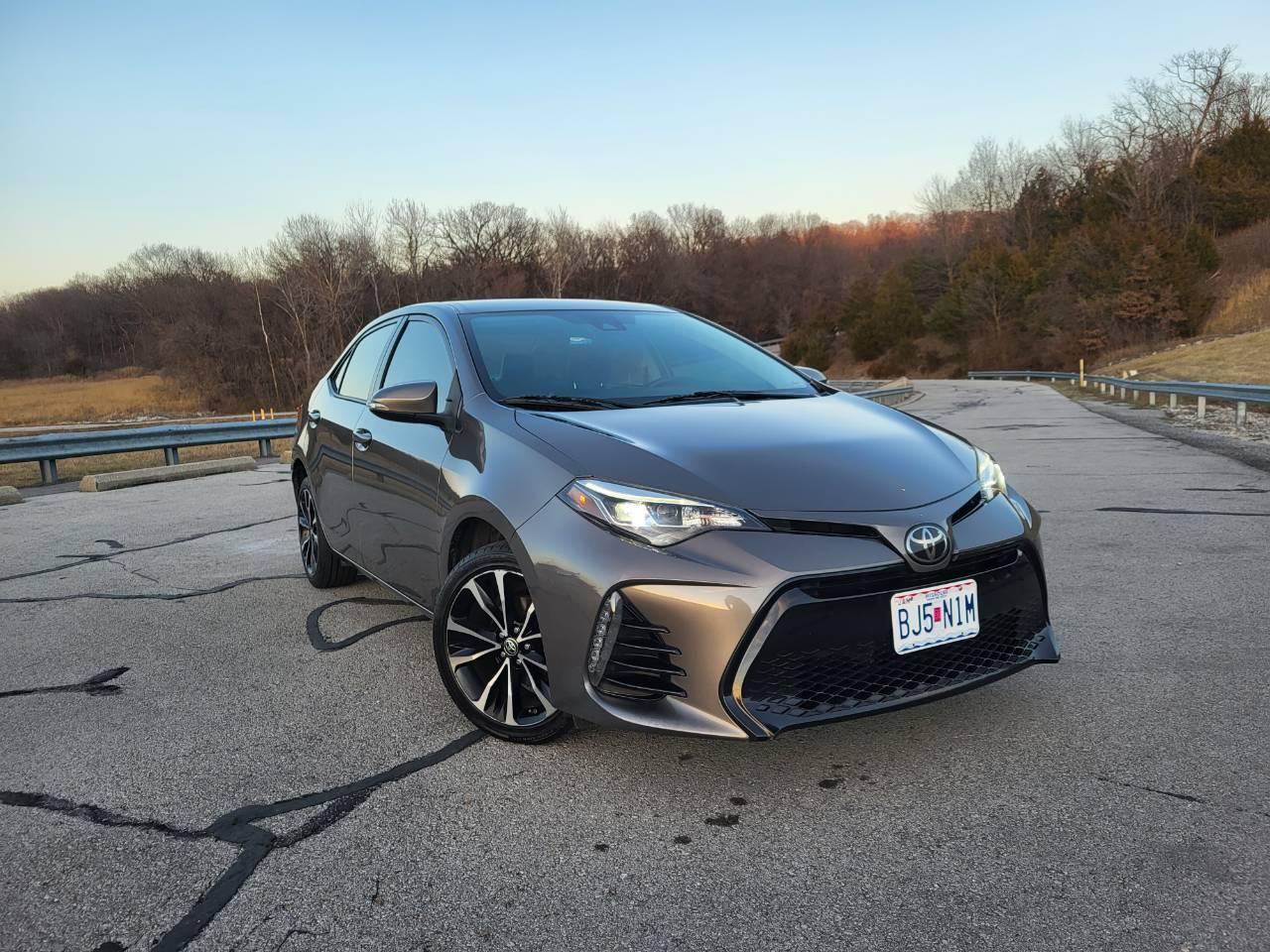 Toyota Corolla 2017 in Blue Springs, MO