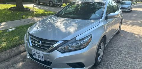 Nissan Altima 2016