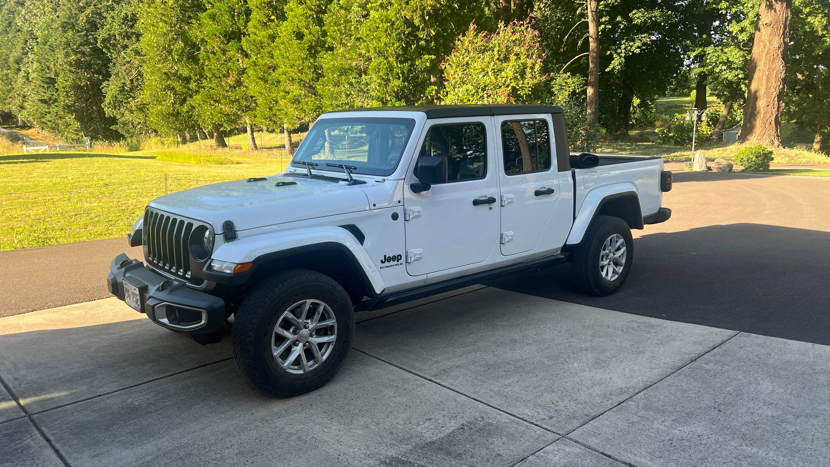 Jeep Gladiator 2023 in 