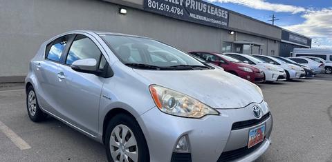 Toyota Prius c 2012