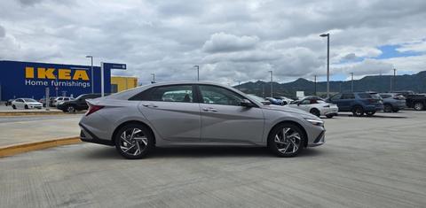 Hyundai Elantra 2025