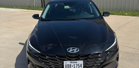 Hyundai Elantra 2023