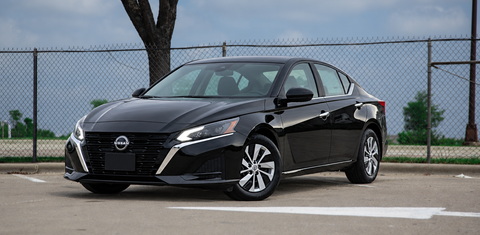 Nissan Altima 2025