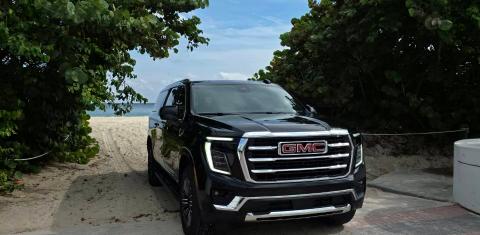 GMC Yukon XL 2025