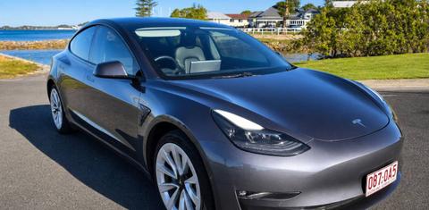 Tesla MODEL 3 2021
