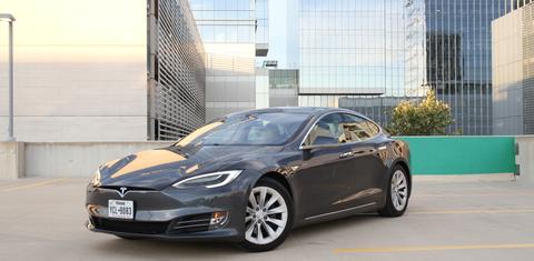 Tesla Model S 2016