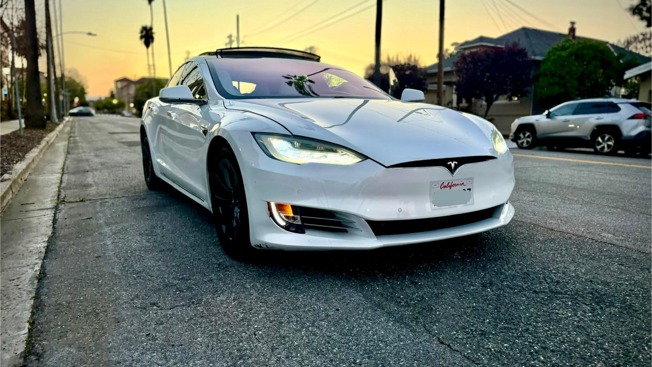 Tesla Model S 2018 in Santa Clara, CA