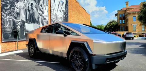 Tesla Cybertruck 2024