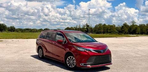 Toyota Sienna 2023
