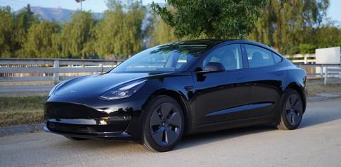 Tesla Model 3 2021