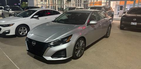 Nissan Altima 2023