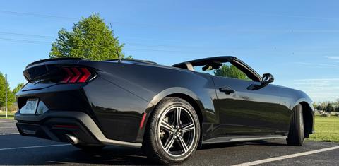 Ford Mustang 2024