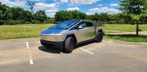 Tesla Cybertruck 2024