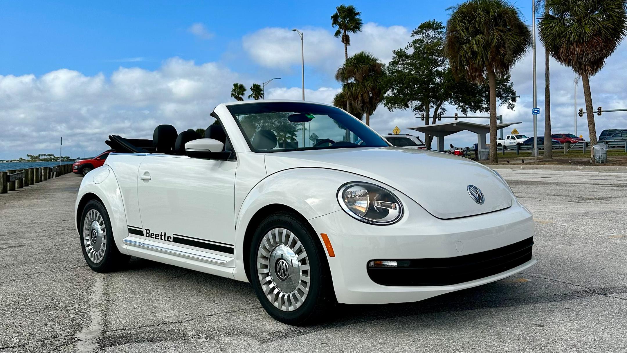 Volkswagen Beetle 2013 in 