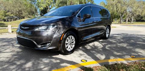 Chrysler Pacifica 2019