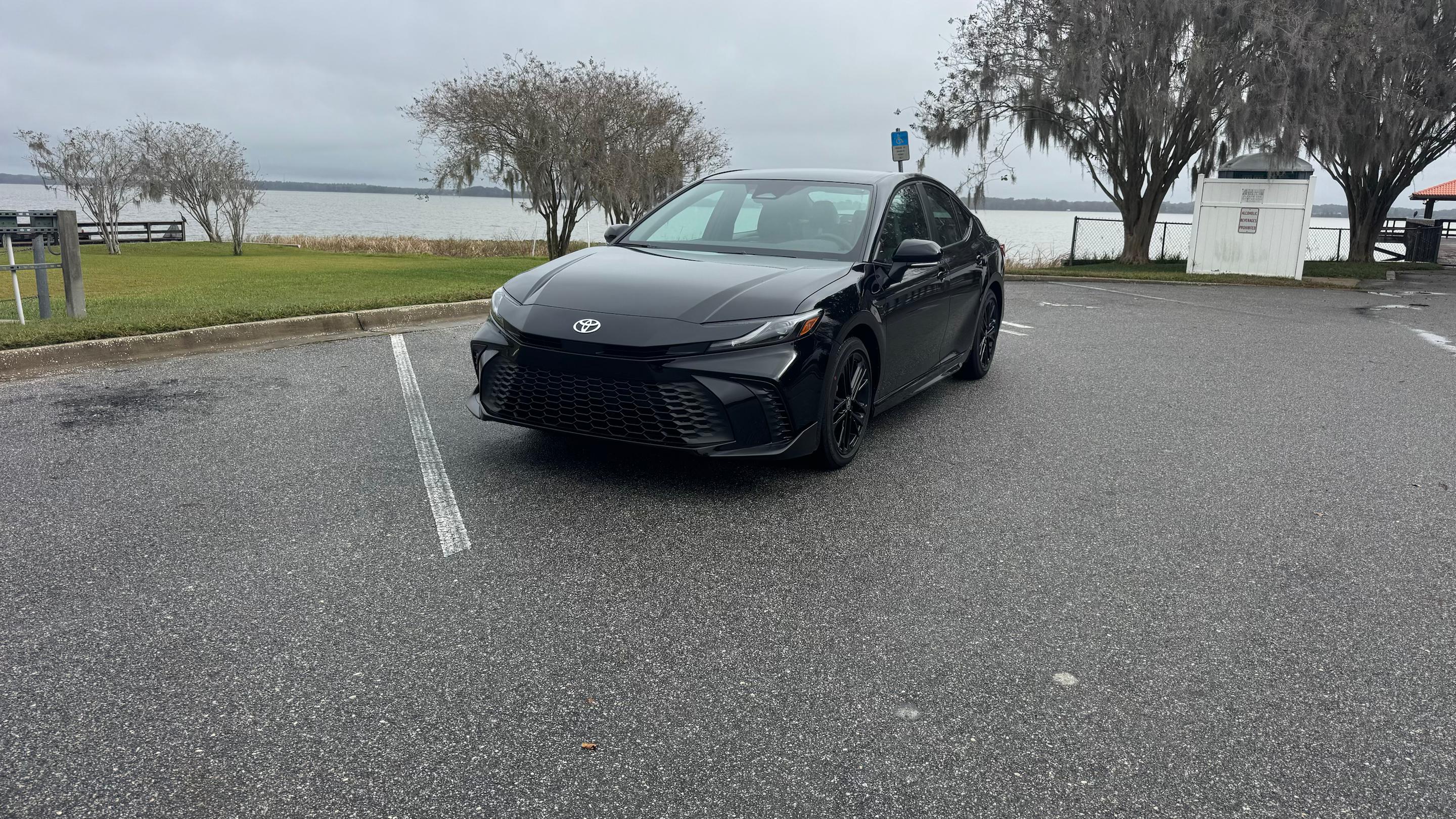 Toyota Camry Hybrid 2026 in Howey-in-the-Hills, FL