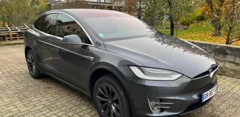 Tesla MODEL X 2018