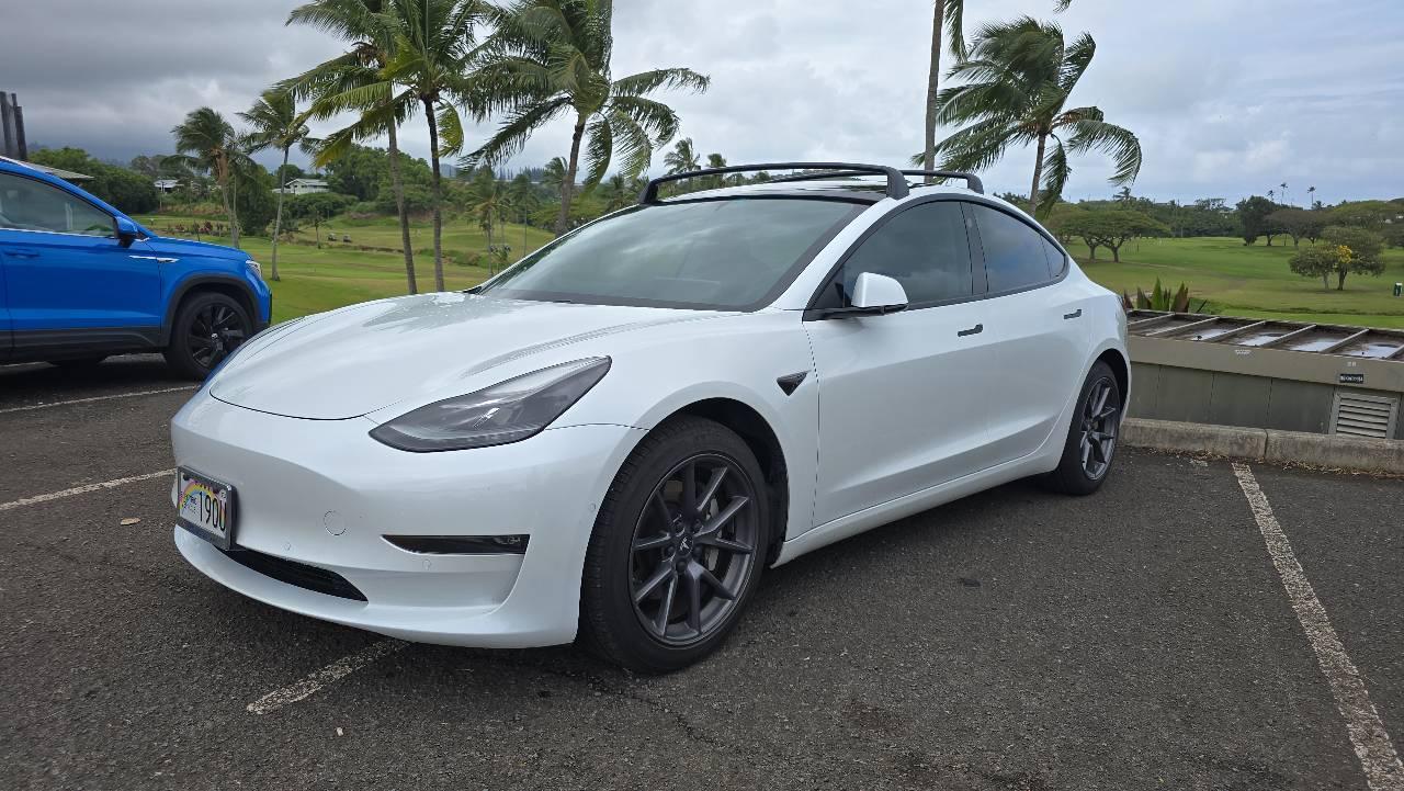 Tesla Model 3 2021 in Honolulu, HI