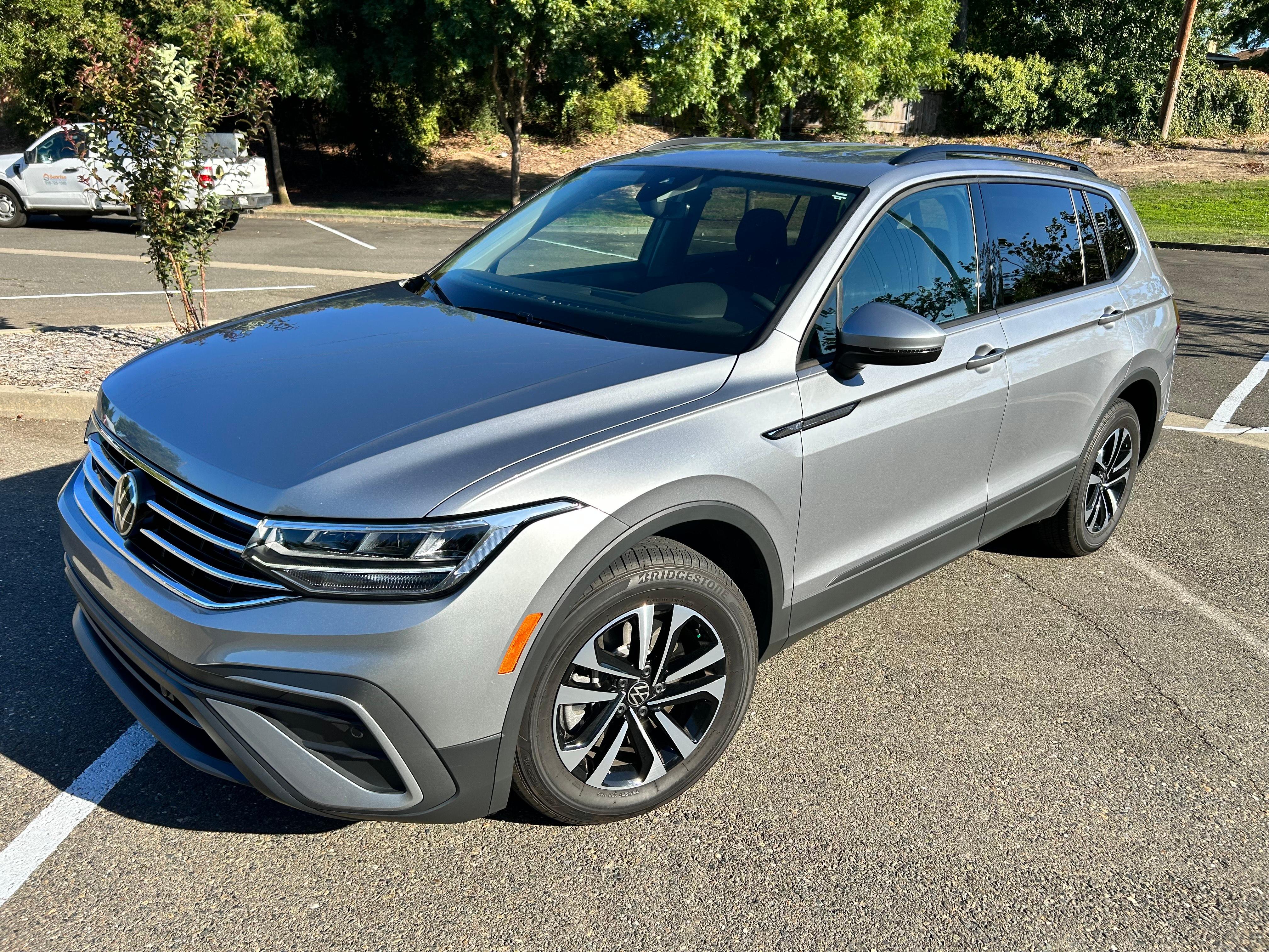 Volkswagen Tiguan 2024 in Citrus Heights, CA