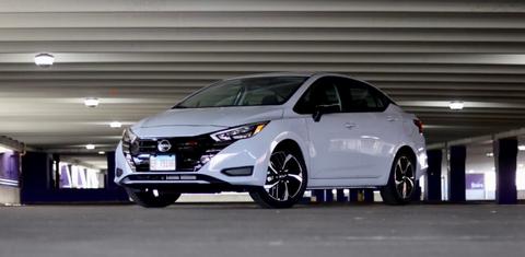 Nissan Versa 2025