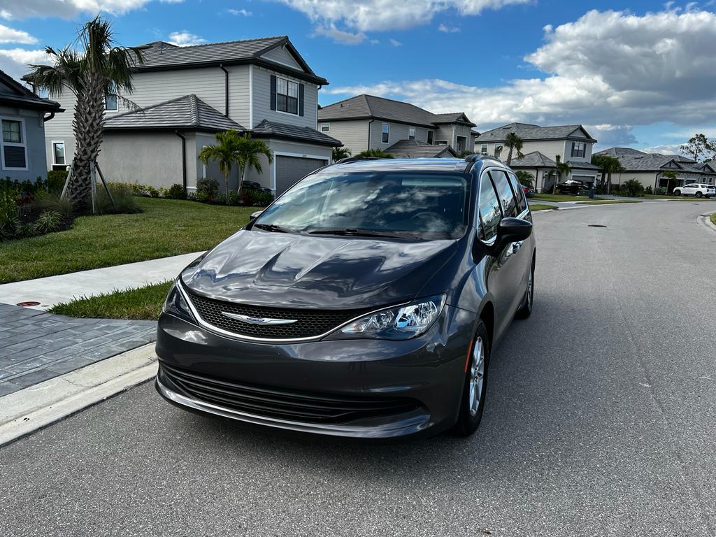 Chrysler Voyager 2020 in Fort Myers, FL