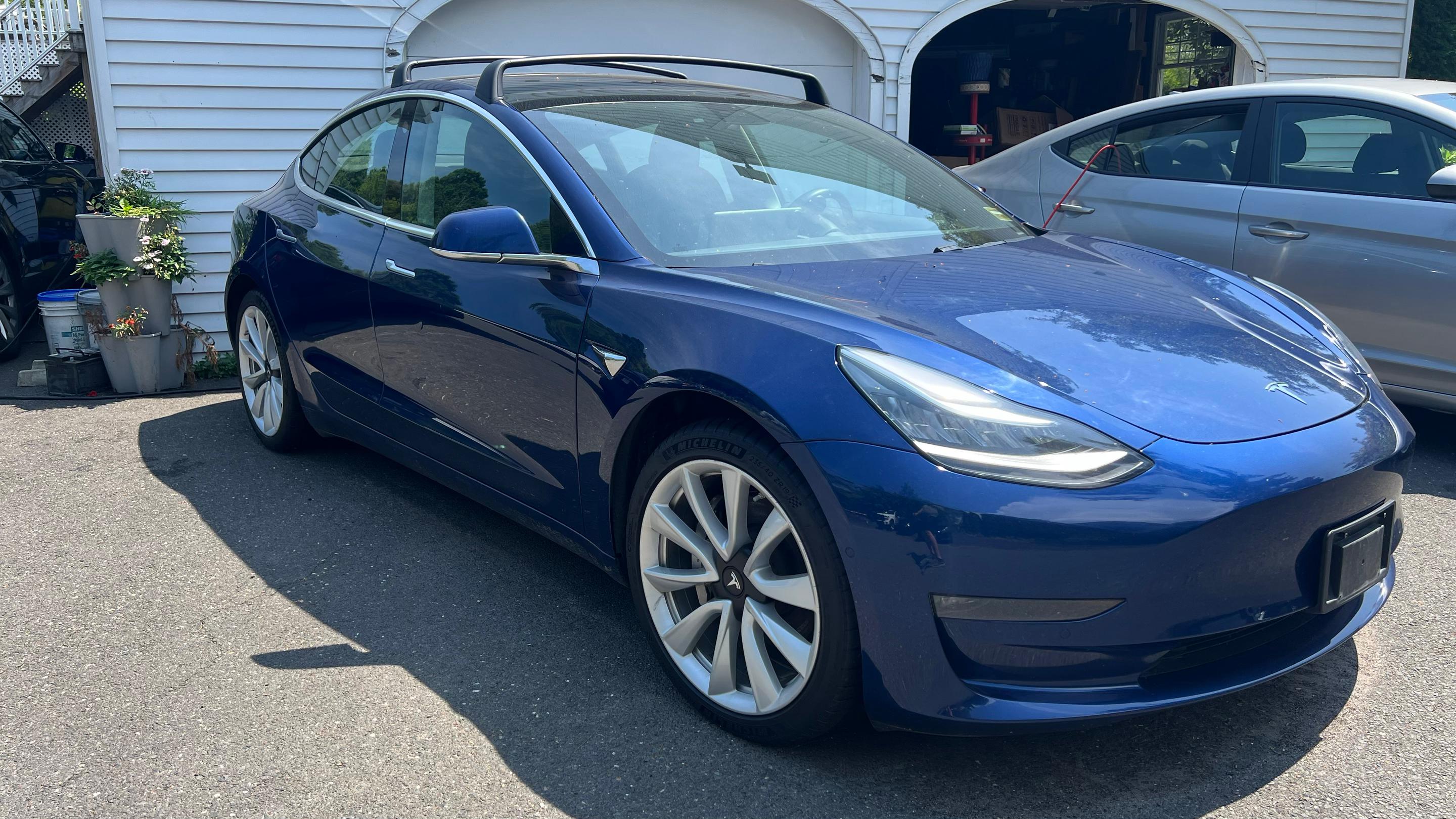 Tesla Model 3 2019 in Suffield, CT