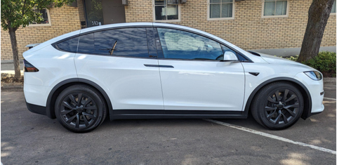 Tesla Model X 2024