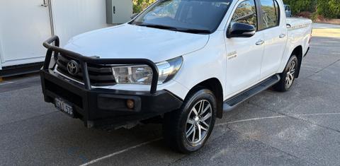 Toyota HILUX 2016