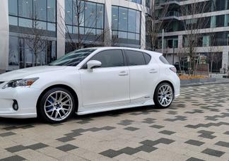 Lexus CT car