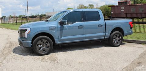 Ford F-150 Lightning 2023