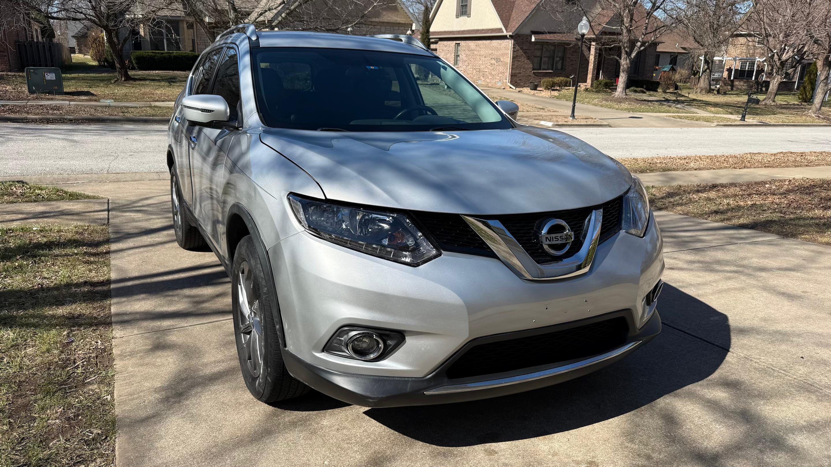 Nissan Rogue 2016 in Springfield, MO