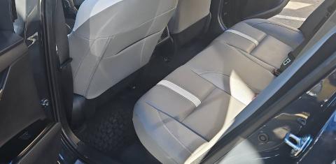 Toyota Camry Hybrid 2025
