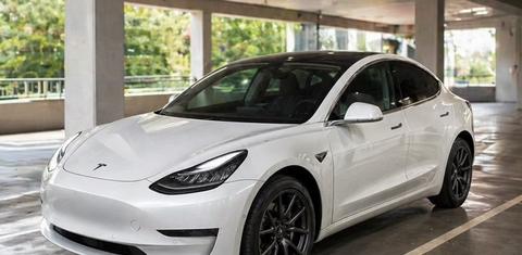 Tesla Model 3 2020
