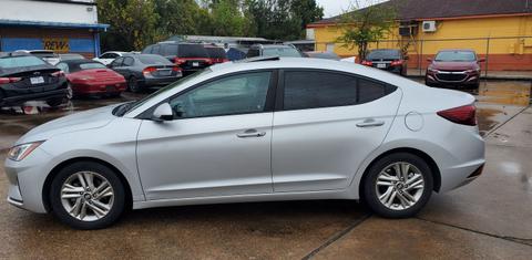 Hyundai Elantra 2019