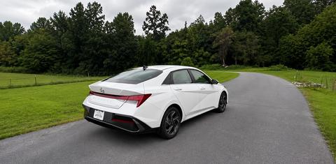 Hyundai Elantra 2026