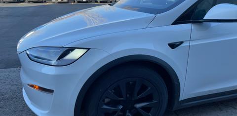 Tesla Model X 2023