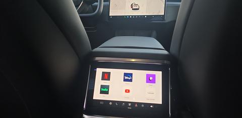 Tesla Model X 2023