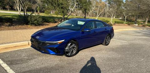 Hyundai Elantra 2025