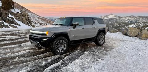 GMC HUMMER EV SUV 2025