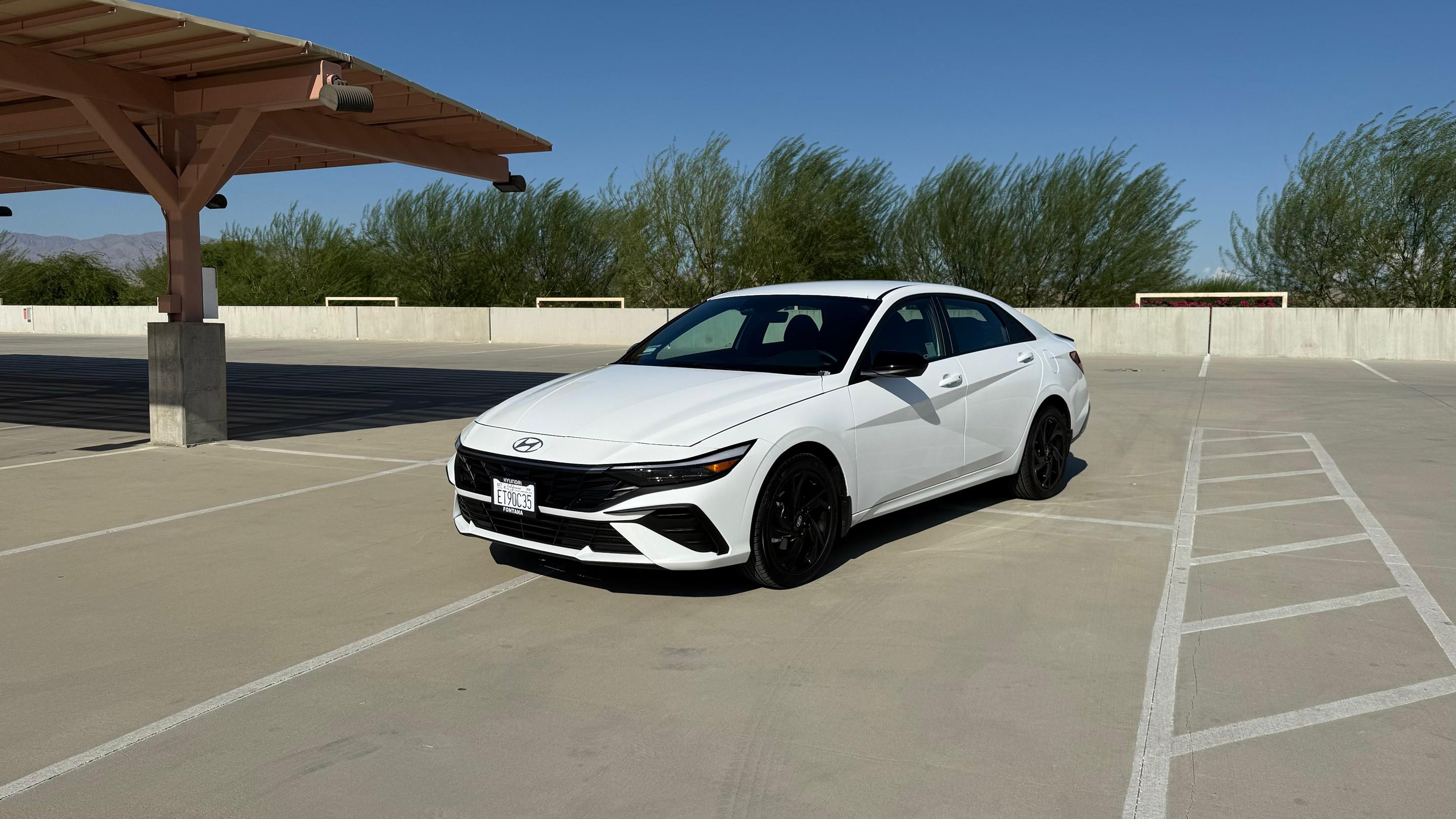 Hyundai Elantra 2026 in Coachella, CA