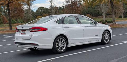 Ford Fusion Hybrid 2017