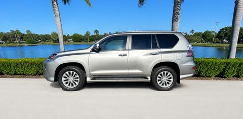 Lexus GX 2023